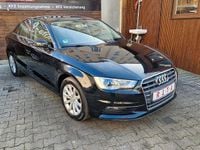 Gebraucht Audi A3 Attraction 110 PS (80 kW) 2016 Brillantschwarz Limousine