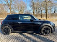Gebraucht Mini Cooper 136 PS (100 kW) 2018 Schwarz Kleinwagen