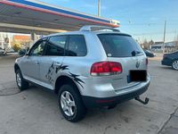 Gebraucht VW Touareg 224 PS (164 kW) 2006 Silber SUV