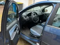 Gebraucht Ford Fiesta 80 PS (58 kW) 2005 Blau Kleinwagen