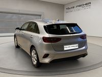 Gebraucht Kia Ceed Vision 140 PS (102 kW) 2024 Silber Kleinwagen