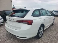 Gebraucht Skoda Octavia Selection 150 PS (110 kW) 2025 Weiß Kombi