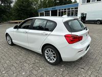 Gebraucht BMW 116 Advantage 109 PS (80 kW) 2016 Weiß Kleinwagen