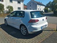 Gebraucht VW Golf VII 125 PS (91 kW) 2016 Weiß Kleinwagen