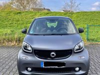 gebraucht Smart ForTwo Coupé Basis 66kW / 90 PS / Automatik / Pano. / JBL Sounds.