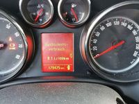 Gebraucht Opel Astra Edition 140 PS (102 kW) 2012 Weiß Kombi