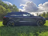 Gebraucht Porsche Cayenne Turbo 519 PS (381 kW) 2014 Schwarz SUV