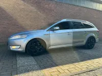 Gebraucht Ford Mondeo 131 PS (96 kW) 2009 Silber Kombi