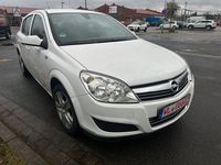Gebraucht Opel Astra Edition 110 PS (80 kW) 2009 Weiß Limousine