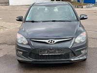 gebraucht Hyundai i30 WM FIFA EDITION 1.Hand Klima + Sitzheizung