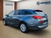 Gebraucht Hyundai i30 Select 101 PS (74 kW) 2018 Microngrey Kombi