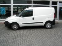Gebraucht Opel Combo 95 PS (69 kW) 2018 Weiß Van / Kleinbus