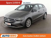Gebraucht Mercedes B180 Style 136 PS (100 kW) 2019 Mountaingrau Van / Kleinbus
