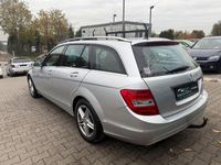 Gebraucht Mercedes C180 156 PS (114 kW) 2011 Silber Kombi