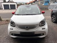 Używany Smart ForFour Passion 90 KM (66 kW) 2018 Biały Hatchback