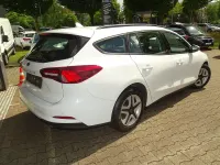 Używany Ford Focus Cool & Connect 101 KM (74 kW) 2022 Biały