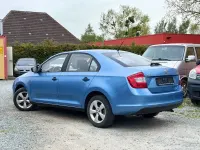 Używany Skoda Rapid 105 KM (77 kW) 2013 Niebieski Hatchback