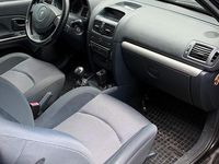 Gebraucht Renault Clio II 108 PS (79 kW) 2003 Schwarz Kleinwagen