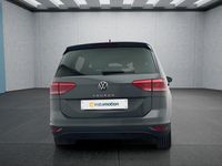 Gebraucht VW Touran 150 PS (110 kW) 2025 Grau Van / Kleinbus