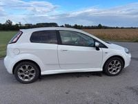 Gebraucht Fiat Punto S 77 PS (56 kW) 2012 Weiß Kleinwagen