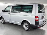 Gebraucht VW Transporter 140 PS (102 kW) 2014 Silber Van