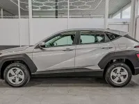 Neu Hyundai Kona Style 99 PS (72 kW) 2025 Shimmering silver r2t SUV