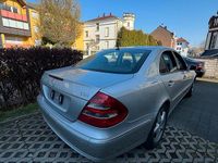 Gebraucht Mercedes E220 150 PS (110 kW) 2004 Limousine