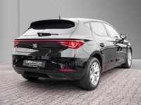 Używany Seat Leon Style 116 KM (85 kW) 2024 Czarny Sedan/Limuzyna