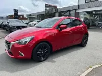Gebraucht Mazda 2 Kizoku 75 PS (55 kW) 2019 Magmarot metallic (metallic) Kleinwagen