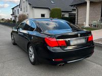 Gebraucht BMW 730 245 PS (180 kW) 2010 Schwarz Limousine