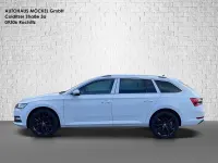 Gebraucht Skoda Superb Style 150 PS (110 kW) 2024 Moonweiß perleffekt Kombi