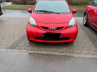 Gebraucht Toyota Aygo 68 PS (50 kW) 2007 Rot Kleinwagen