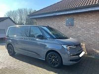 Gebraucht VW Multivan Edition 150 PS (110 kW) 2024 Grau Van