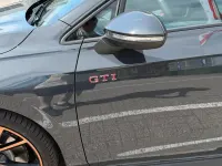 Gebraucht VW Golf VIII GTI 265 PS (194 kW) 2025 Grau Limousine