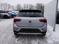 Neu VW T-Roc Style 150 PS (110 kW) 2026 Metallic SUV