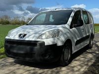 Gebraucht Peugeot Partner 90 PS (66 kW) 2010 Weiß Van / Kleinbus