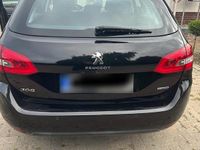 Gebraucht Peugeot 308 120 PS (88 kW) 2016 Schwarz Kombi