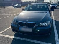 Gebraucht BMW 318 116 PS (85 kW) 2005 Grau Limousine