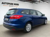 Gebraucht Ford Focus Trend 101 PS (74 kW) 2018 Blau Kombi