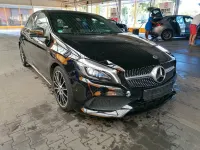 Gebraucht Mercedes A200 AMG 156 PS (114 kW) 2018 Schwarz Limousine
