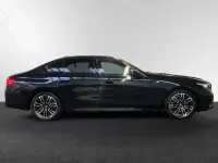 Gebraucht BMW 530e M Sport 299 PS (219 kW) 2025 Carbonschwarz metallic Limousine