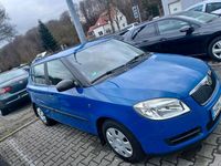 Gebraucht Skoda Fabia 60 PS (44 kW) 2009 Blau Kleinwagen