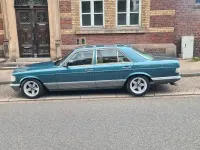 Gebraucht Mercedes 500 252 PS (185 kW) 1983 Grün Limousine