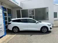 Gebraucht Ford Focus Titanium X 155 PS (114 kW) 2023 Frostweiß Kombi