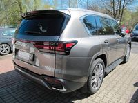 Gebraucht Lexus LX600 415 PS (305 kW) 2023 Grau SUV