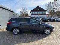 Gebraucht Ford Focus Titanium 140 PS (102 kW) 2012 Grau Limousine
