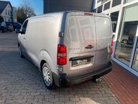 Gebraucht Opel Vivaro Elegance 177 PS (130 kW) 2021 Grau Van / Kleinbus