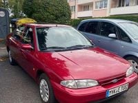 Gebraucht Ford Mondeo 116 PS (85 kW) 1997 Kombi