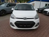 Gebraucht Hyundai i10 Passion 67 PS (49 kW) 2017 Weiß Kleinwagen