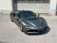 Gebraucht Ferrari SF90 999 PS (734 kW) 2024 Grau